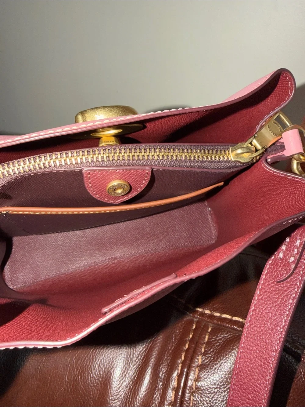 ‼️Coach Willow Bucket Bag Pink Leather Crossbody Bag